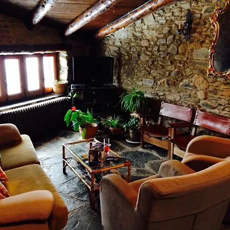 Borrell Hotel 2*